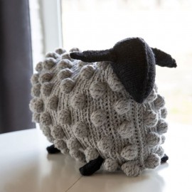 Pagalvėlė Pilka avytė Pagalvėlė Pilka avytė