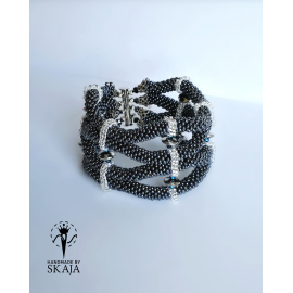 Apyrankė ir auskarai “Grey and silver”