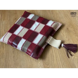 Patogi odinė pagalvėlė