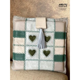 Patogi odinė pagalvėlė