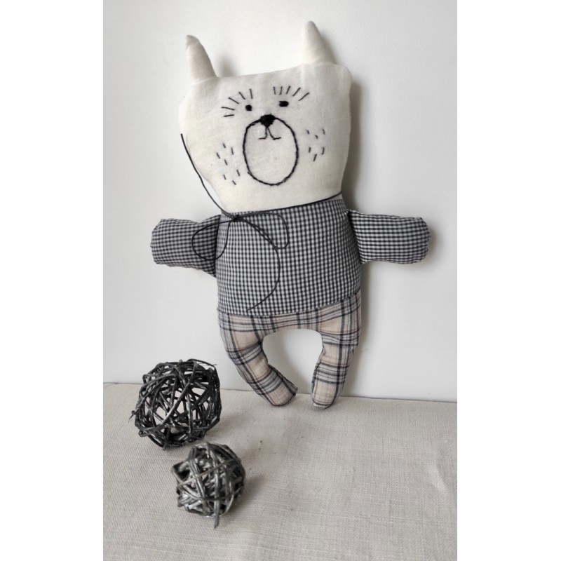 Meškis su langučiais Meškis su langučiais