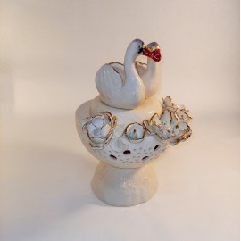 Šeimos židinys dekoruotas auksu Šeimos židinys dekoruotas auksu