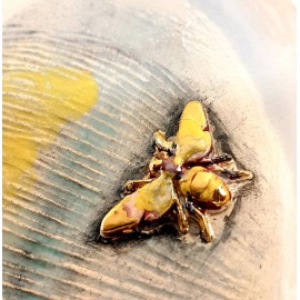 Lėkštutė dekoruota auksu Lėkštutė dekoruota auksu