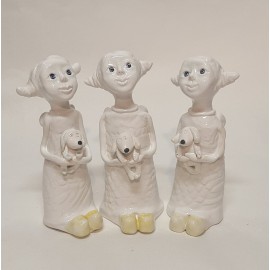 Angelas su šuniuku Angelas su šuniuku