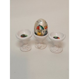 Trys Indeliai  kiaušiniams