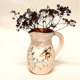 Vaza auksinė bitutė