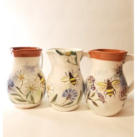 Vaza auksinė bitutė