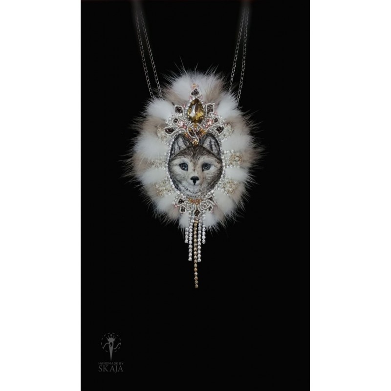 Ilgas kaklo papuošalas  