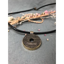 Amuletas, pakabutis Amuletas, pakabutis