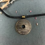Amuletas, pakabutis Amuletas, pakabutis