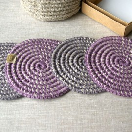 Mažų lininių padėkliukų komplektas Mažų lininių padėkliukų komplektas