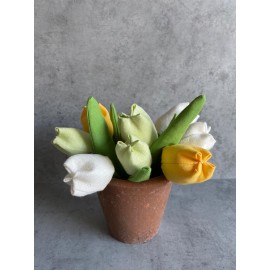 Lininių tulpių puokštelė Lininių tulpių puokštelė