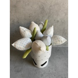 Lininių tulpių puokštelė Lininių tulpių puokštelė