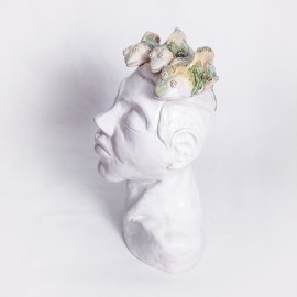 Keramikinė skulptūra su žuvimis Keramikinė skulptūra su žuvimis