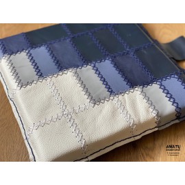 Patogi odinė pagalvėlė