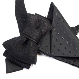 Kaklaraištis peteliškė varlytė žiogas "JUODASIS ŠVYTĖJIMAS"