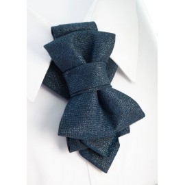 Kaklaraištis peteliškė varlytė  " Kosmosas"