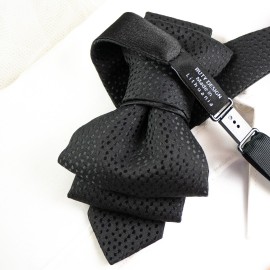 Kaklaraištis peteliškė varlytė  " VIDURNAKTIS" Kaklaraištis peteliškė varlytė  " VIDURNAKTIS"