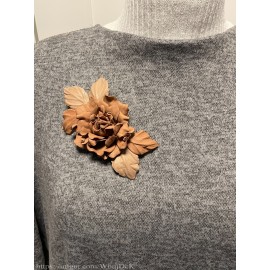 Segė "Pastelinė rožė" iš natūralios odos