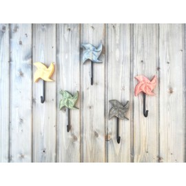 Kabliukas rūbams ar raktams Malūnėlis