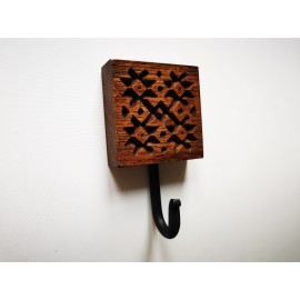 Ąžuolinis Etno stiliaus rūbų kabliukas, didelis, 3 vnt.