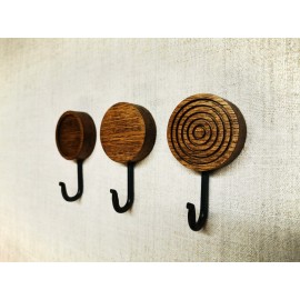 Modernios klasikos rūbų kabliukas iš ąžuolo Didelis Apskritimas, 3 vnt.