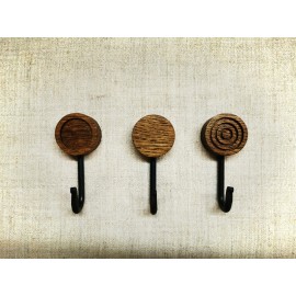 Modernios klasikos rūbų kabliukas iš ąžuolo Mažas Apskritimas, 3 vnt.