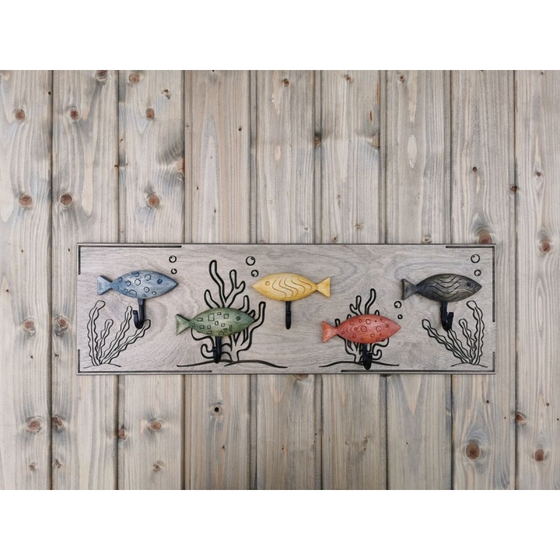 Žaisminga rūbų kabykla Akvariumas