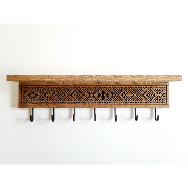 Ąžuolinė sieninė rūbu kabykla su lentyna „Etno“ 
