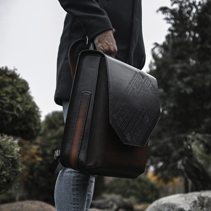 Kuprinė "Manuskriptas" Kuprinė "Manuskriptas"