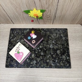 Akmeninė pjaustymo lentutė. Tamsi chaki spalva