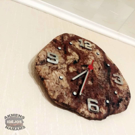 Akmeninis sieninis laikrodis. Natūralus lauko akmuo
