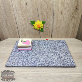 Akmeninė pjaustymo lentelė. Šviesus granitas