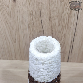 Akmens vaza. Iš marmuro skaldos ir kavos pupelių