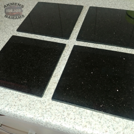 Padekliukų rinkinys iš granito