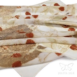 Augalais dažyta šilko skarelė 