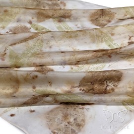 Augalais dažyta šilko skarelė 