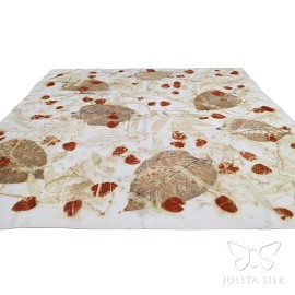 Augalais dažyta šilko skarelė 