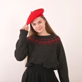 Merino vilnos megztukas "Raudonkepuraitė" Merino vilnos megztukas "Raudonkepuraitė"