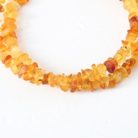 Ntūralaus gintaro apyrankė