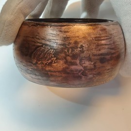 Varinė apyrankė su juoda patina