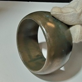 Bronzinė apyrankė su mėlyna - verdigris patina