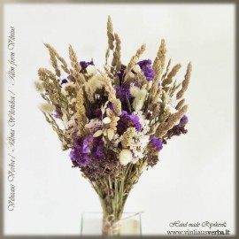 Džiovintų augalų kompozicija (violetinė)