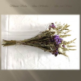 Džiovintų augalų kompozicija (violetinė)