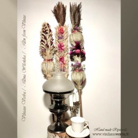 Verba - Paukščio plunksnas (plokščioji-rausva, tamsiai rausva)