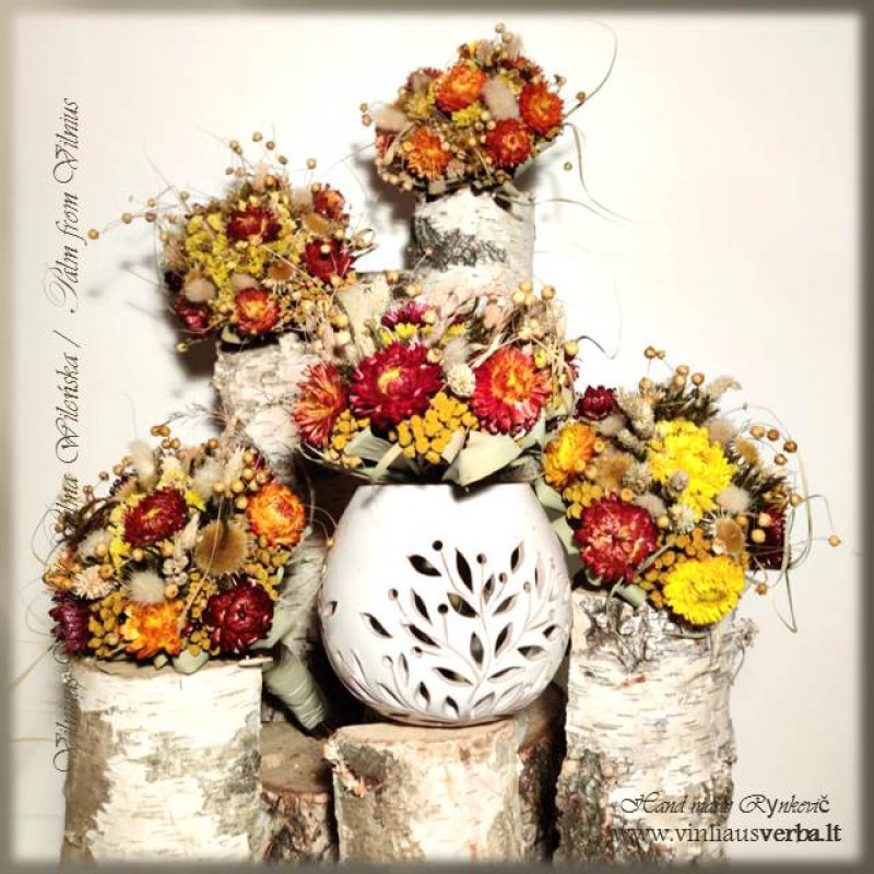 Džiovintų gėlių puokštė (raudona)