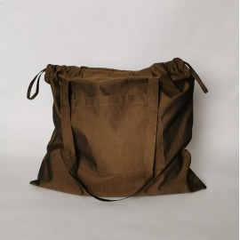 Didelis rudas krepšys