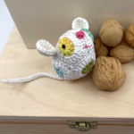 Nertas mini peliukas