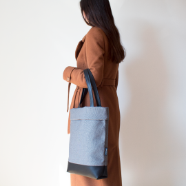 Šviesi moteriška rankinė