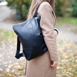 Faktūrinės odos kuprinė